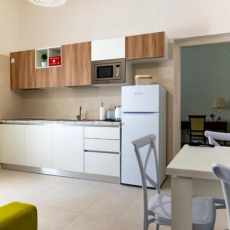 La Casa Di Mammalina A شقة أوستوني